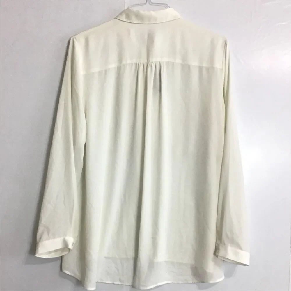 CHICO’S White Satin Alita Lace Panel Blouse New Long Sleeve Button Up Size 3 - Picture 3 of 8